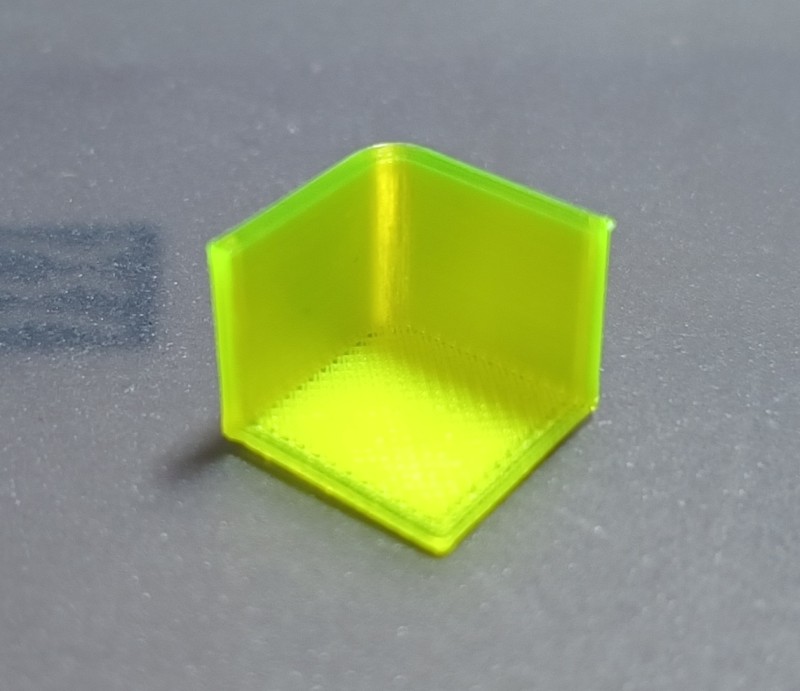 角は丸くしてある